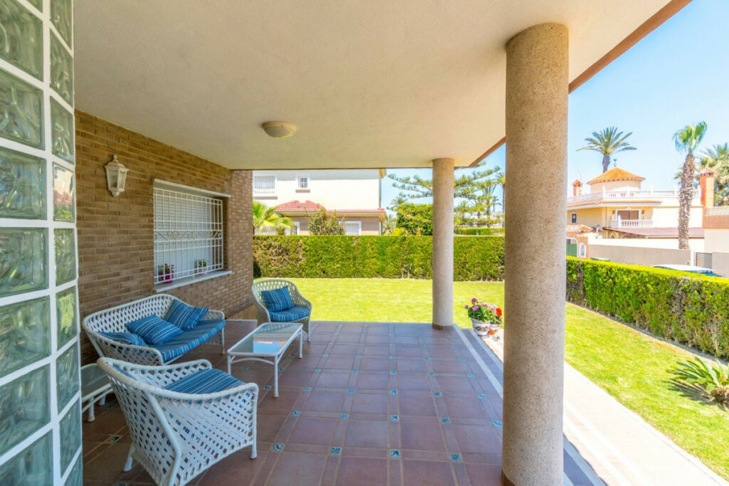 Detached Villa La Veleta Alicante - zdjęcie 7