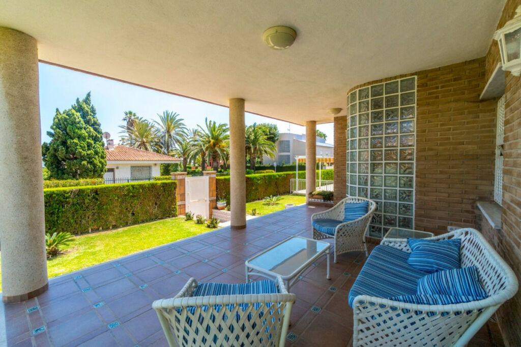 Detached Villa La Veleta Alicante - zdjęcie 8