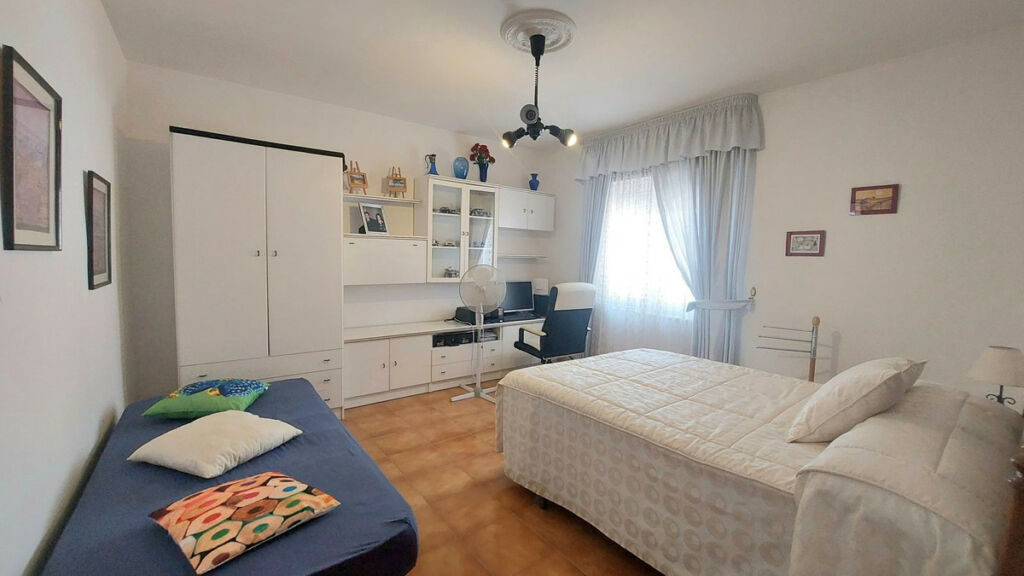 Detached Villa Puerto de la Torre Málaga - imagen 26