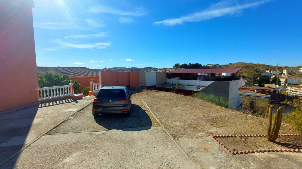 Detached Villa Puerto de la Torre Málaga - imagen 42