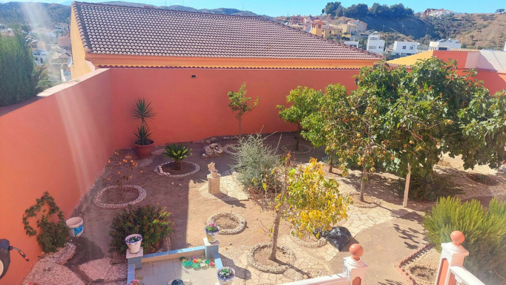 Detached Villa Puerto de la Torre Málaga - imagen 9