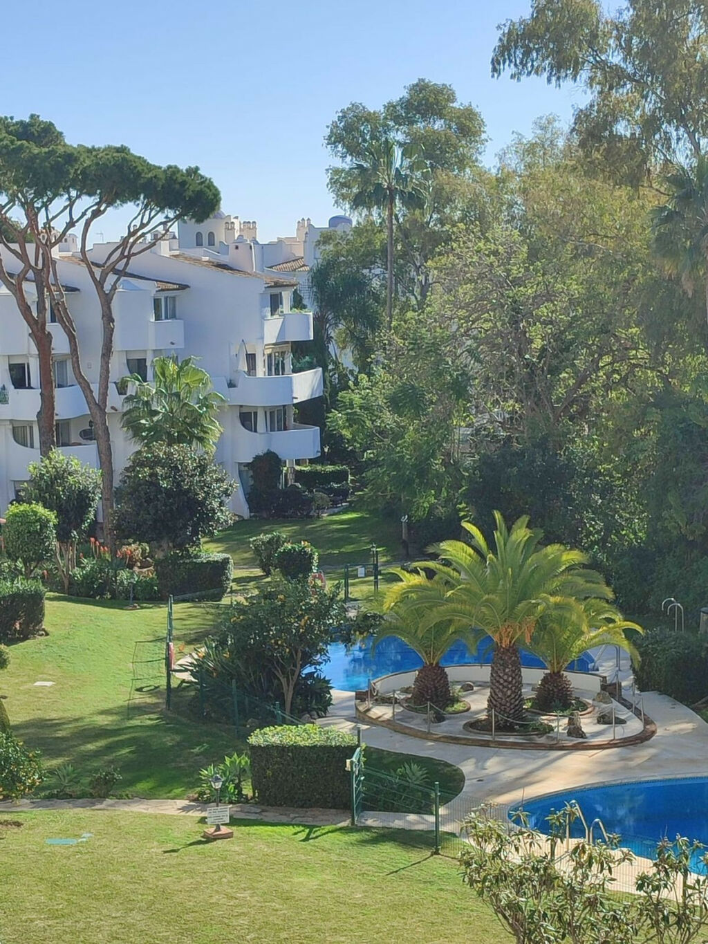Duplex Calahonda Málaga - image 11