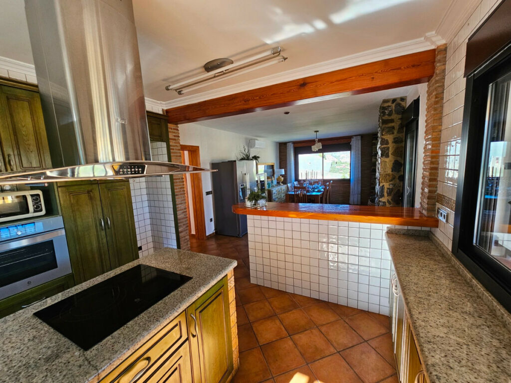 Detached Villa Callosa d'en Sarria Alicante - image 14