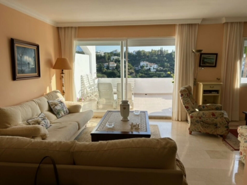 Middle Floor Apartment La Quinta Málaga - imagen 14
