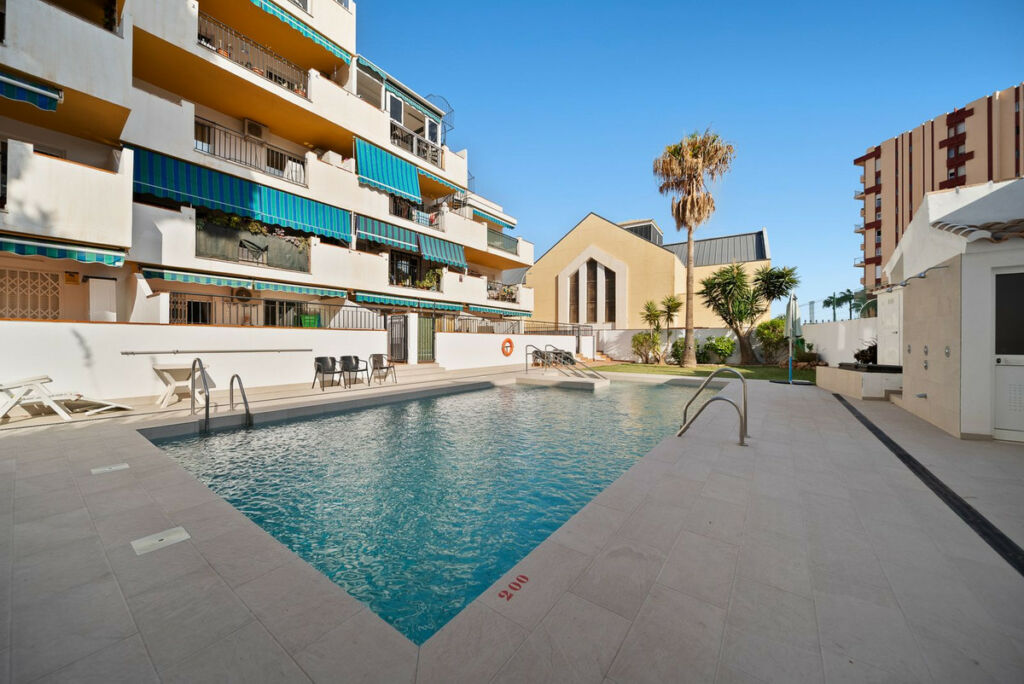 Middle Floor Apartment Benalmadena Málaga - Bild 15