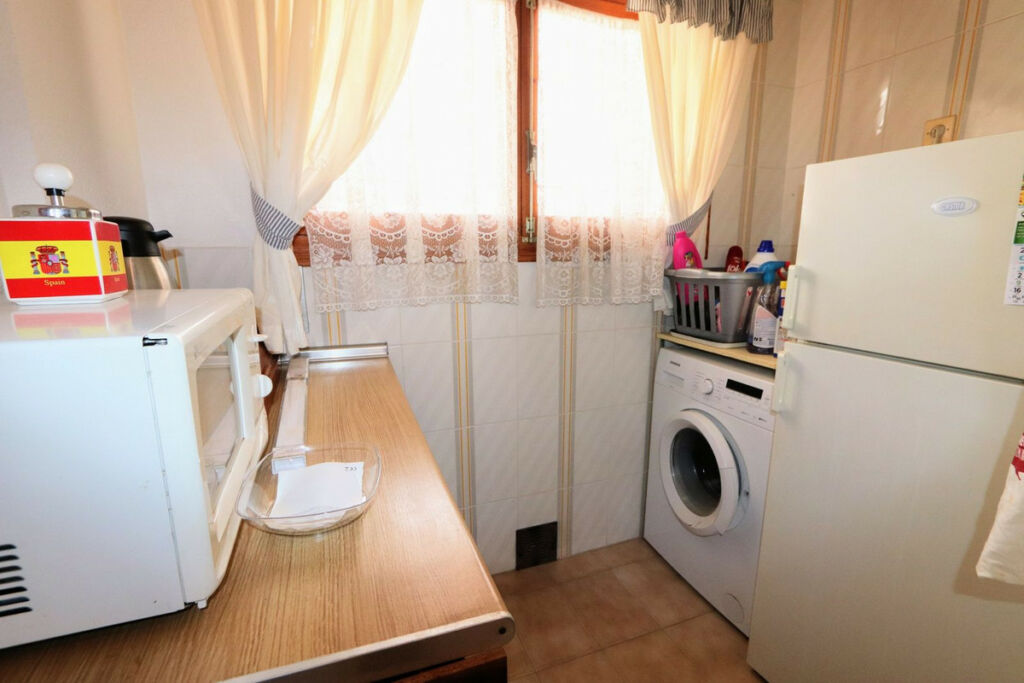 Top Floor Apartment Punta Prima Alicante - Bild 11