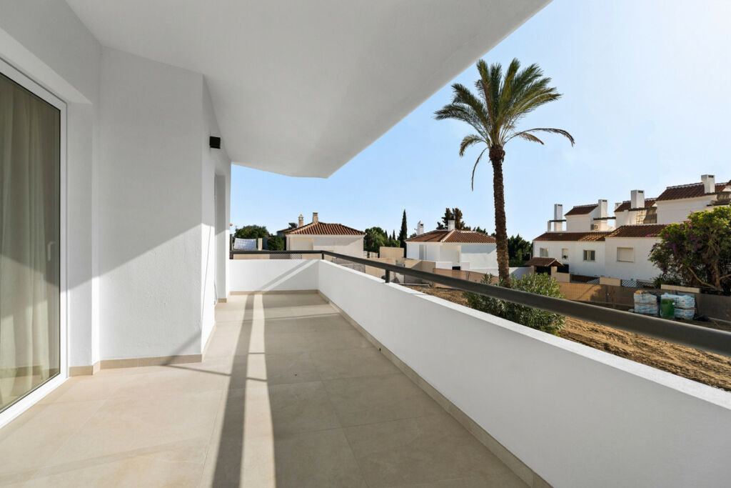 Detached Villa Mijas Málaga - image 18