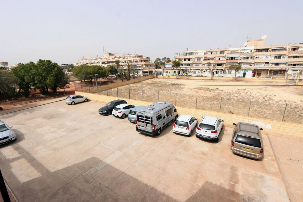 Top Floor Apartment Punta Prima Alicante - Bild 19