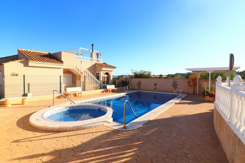 Detached Villa Montemar Alicante - zdjęcie 2