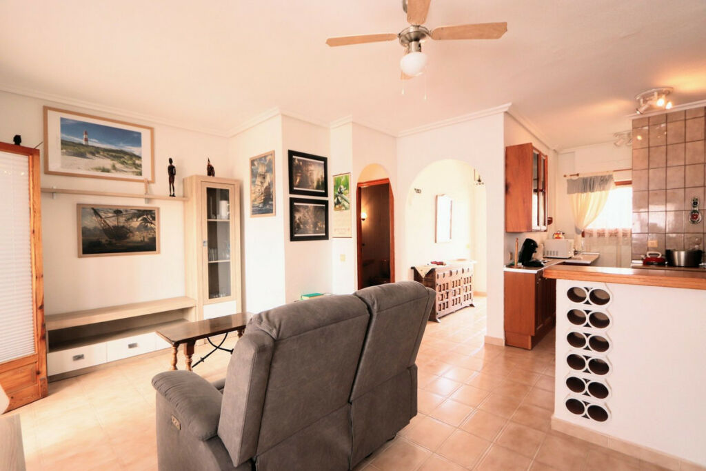 Top Floor Apartment Punta Prima Alicante - Bild 2