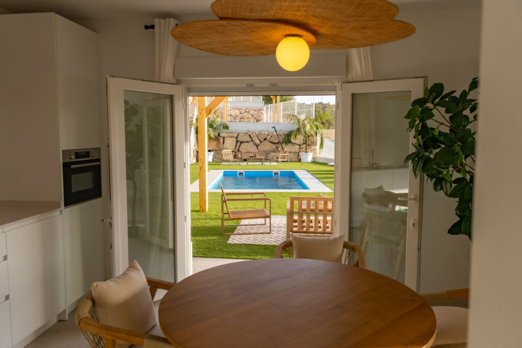 Detached Villa Viñuela Málaga - image 3