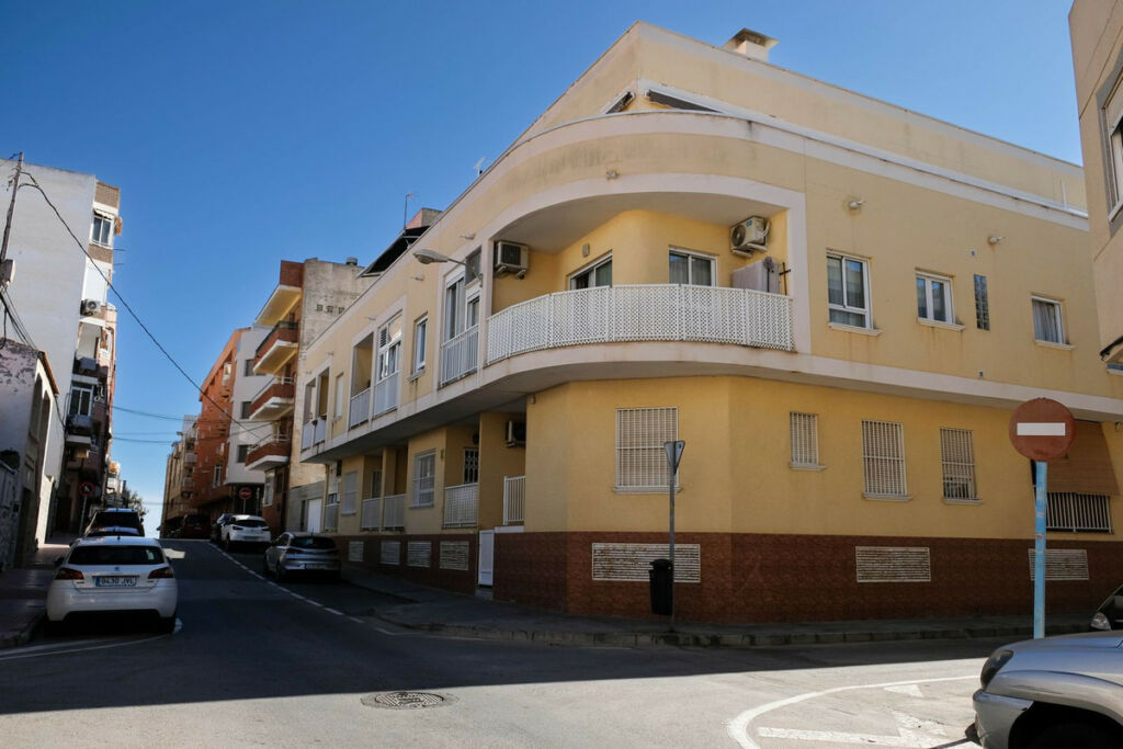 Top Floor Apartment Los Locos Alicante - imagen 31