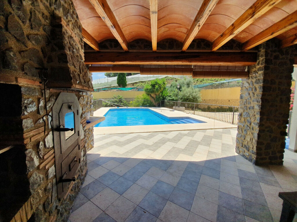 Detached Villa Callosa d'en Sarria Alicante - image 7