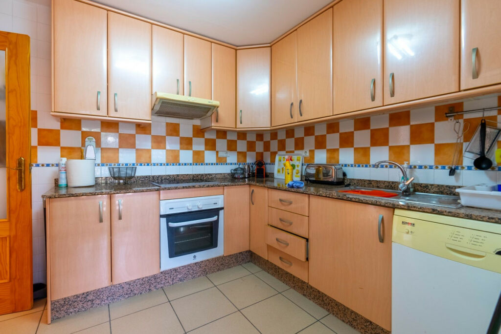 Ground Floor Apartment El Campello Alicante - zdjęcie 11