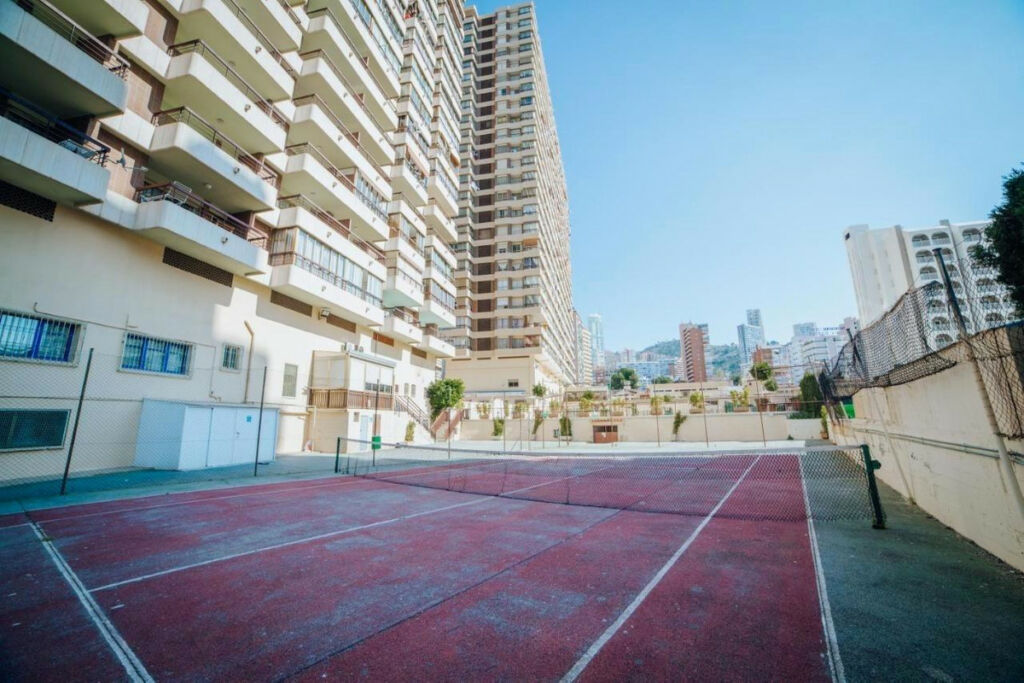 Middle Floor Apartment Benidorm Alicante - image 11