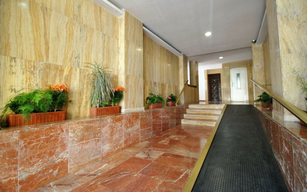 Middle Floor Apartment Los Boliches Málaga - imagen 12