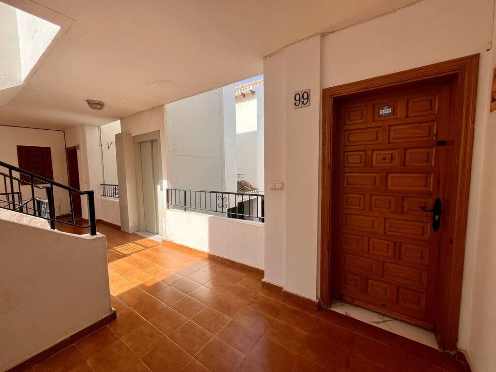 Ground Floor Apartment Villamartin Alicante - Bild 12