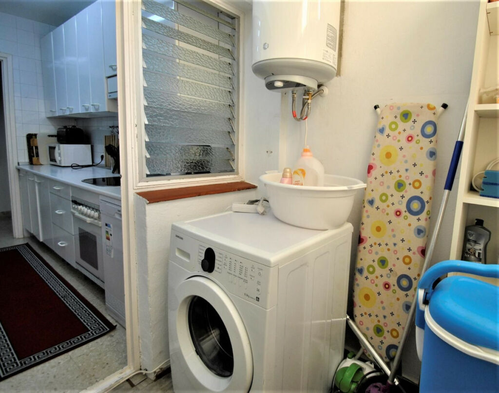 Middle Floor Apartment Los Boliches Málaga - imagen 13