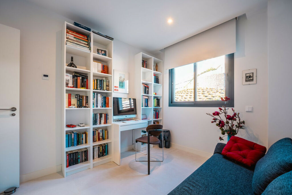 Middle Floor Apartment Fuengirola Málaga - imagen 13