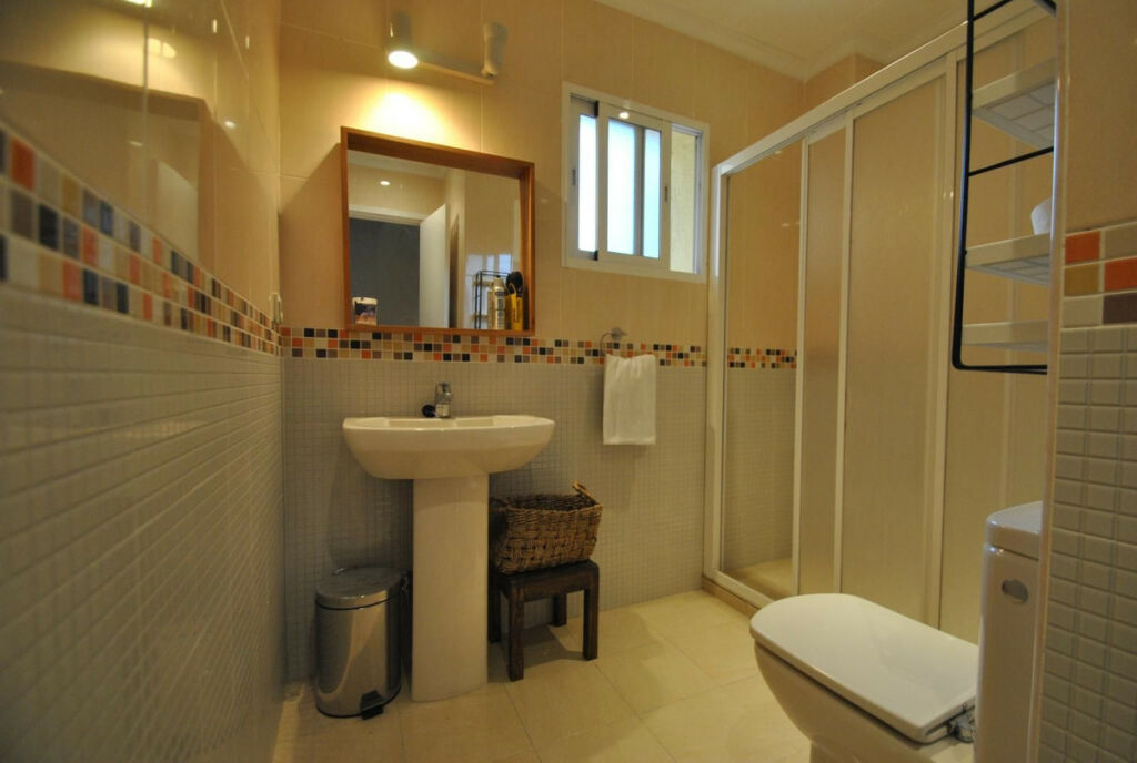 Middle Floor Apartment Los Boliches Málaga - imagen 14