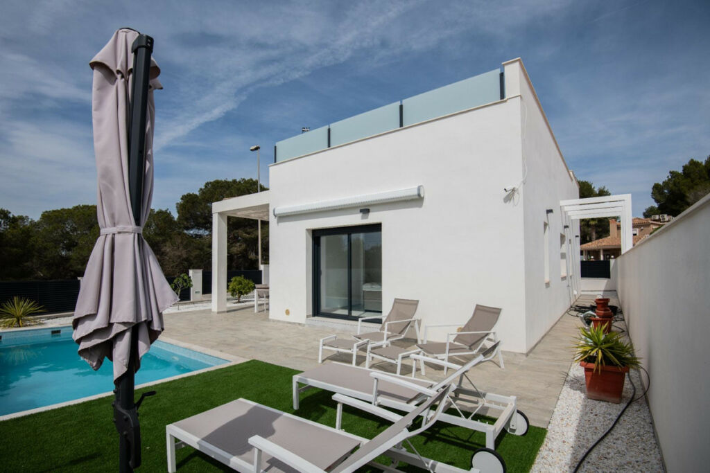 Bungalow Pinar de Campoverde Alicante - image 15