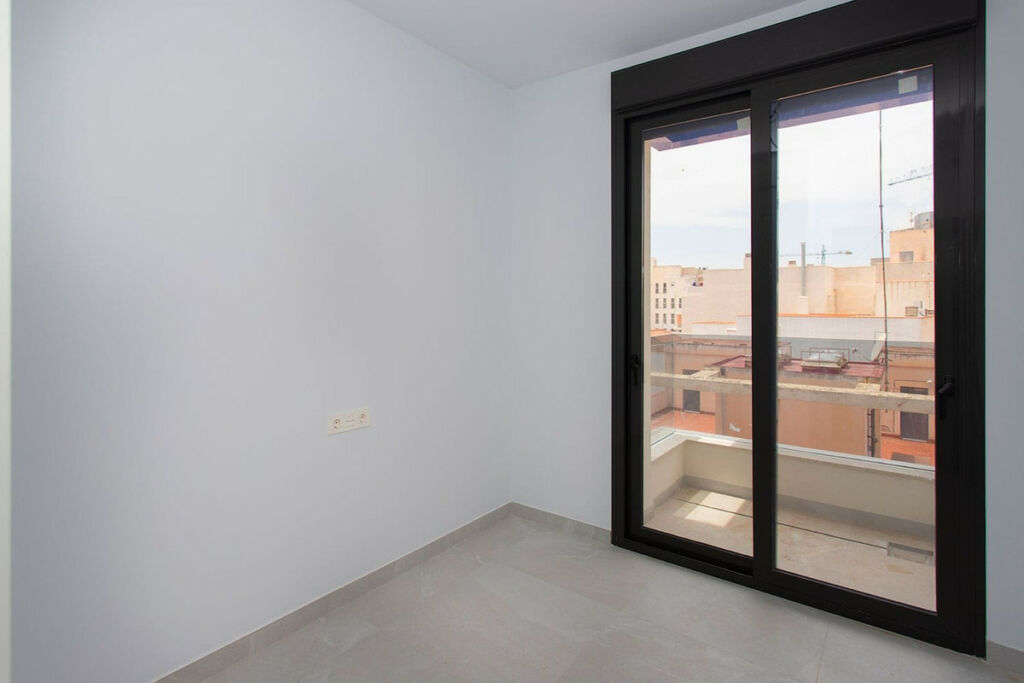 Middle Floor Apartment Playa Del Cura Alicante - Bild 18
