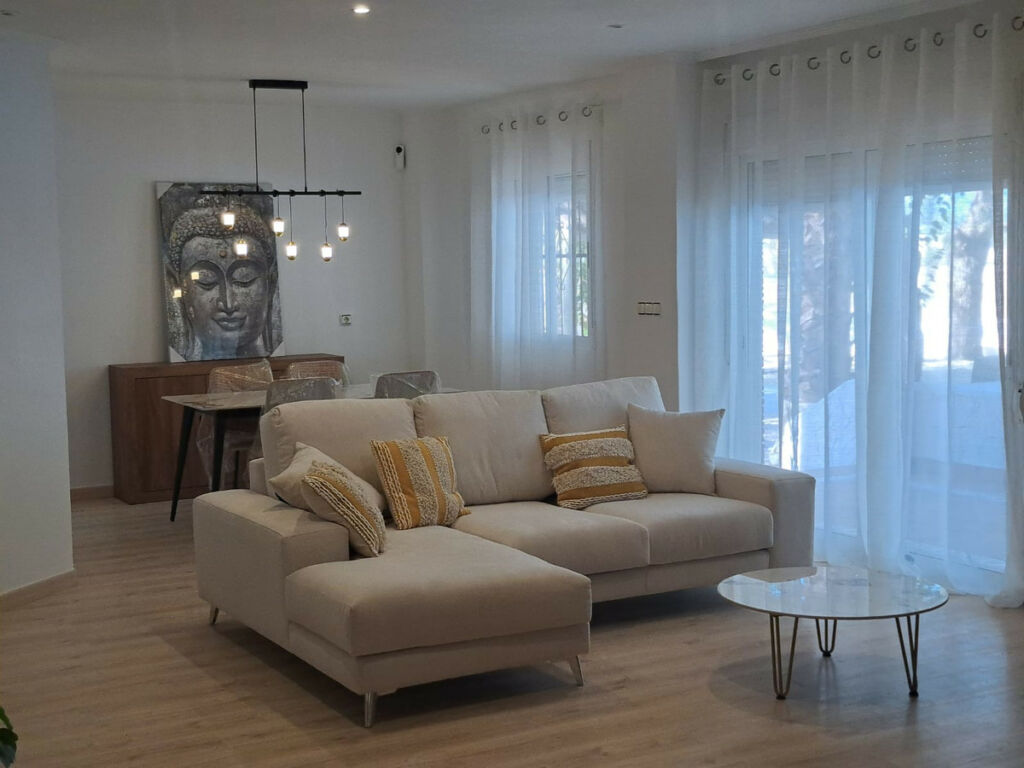 Detached Villa Orihuela Alicante - image 2