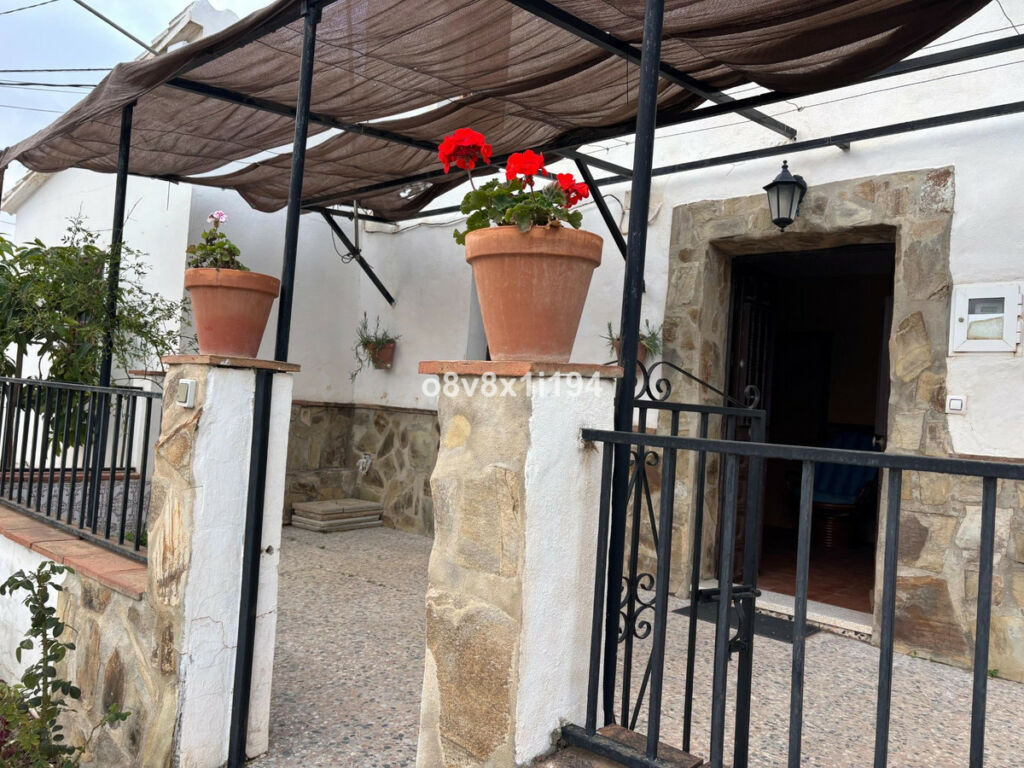 Finca - Cortijo Cútar Málaga - imagen 2