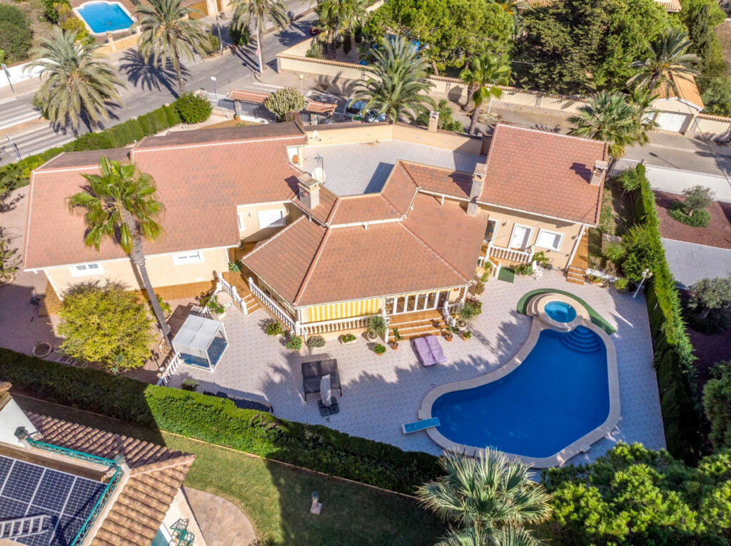 Detached Villa Cabo Roig Alicante - zdjęcie 2