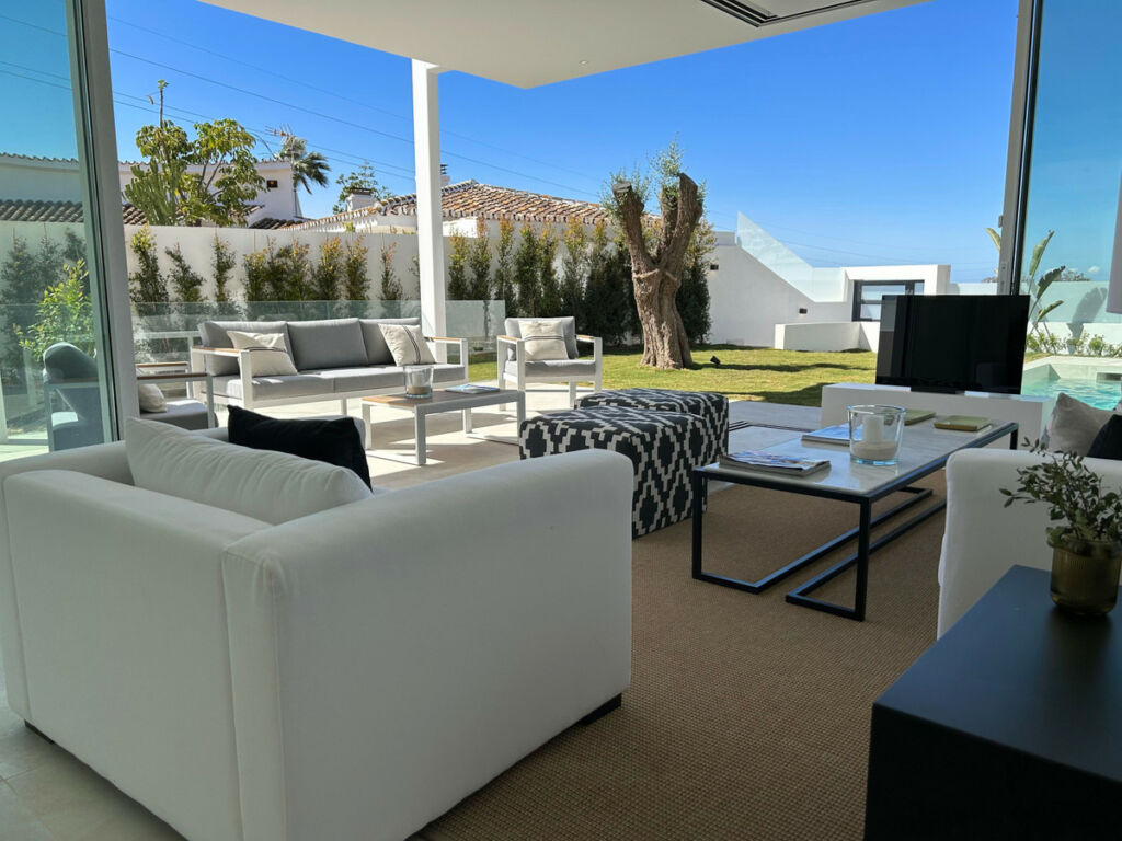 Detached Villa Marbella Málaga - image 20
