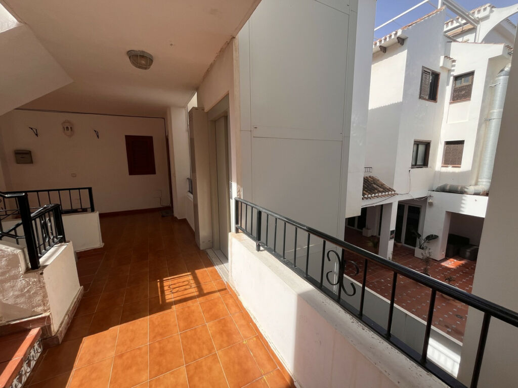 Ground Floor Apartment Villamartin Alicante - Bild 21