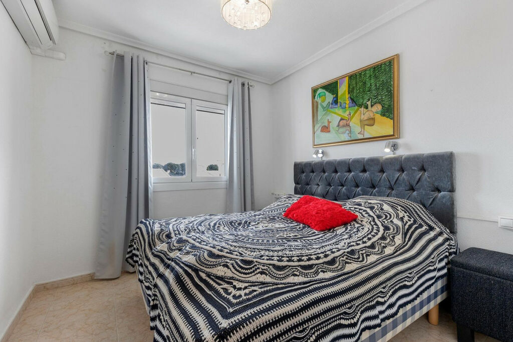 Detached Villa Torrevieja Alicante - zdjęcie 22