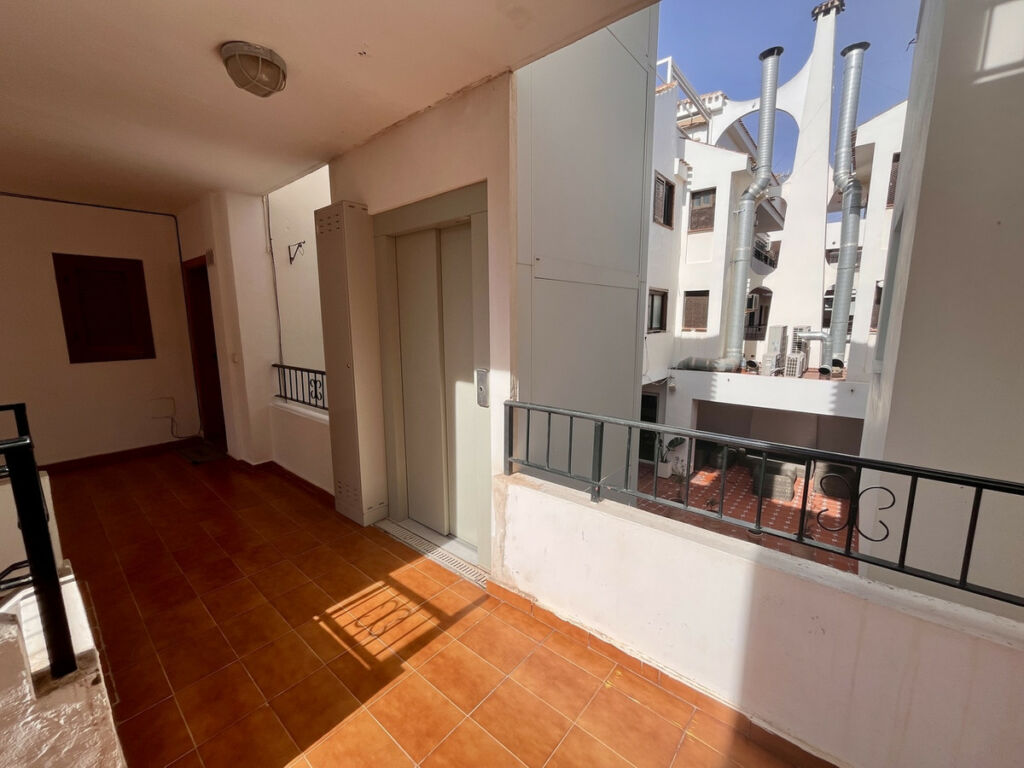 Ground Floor Apartment Villamartin Alicante - Bild 22
