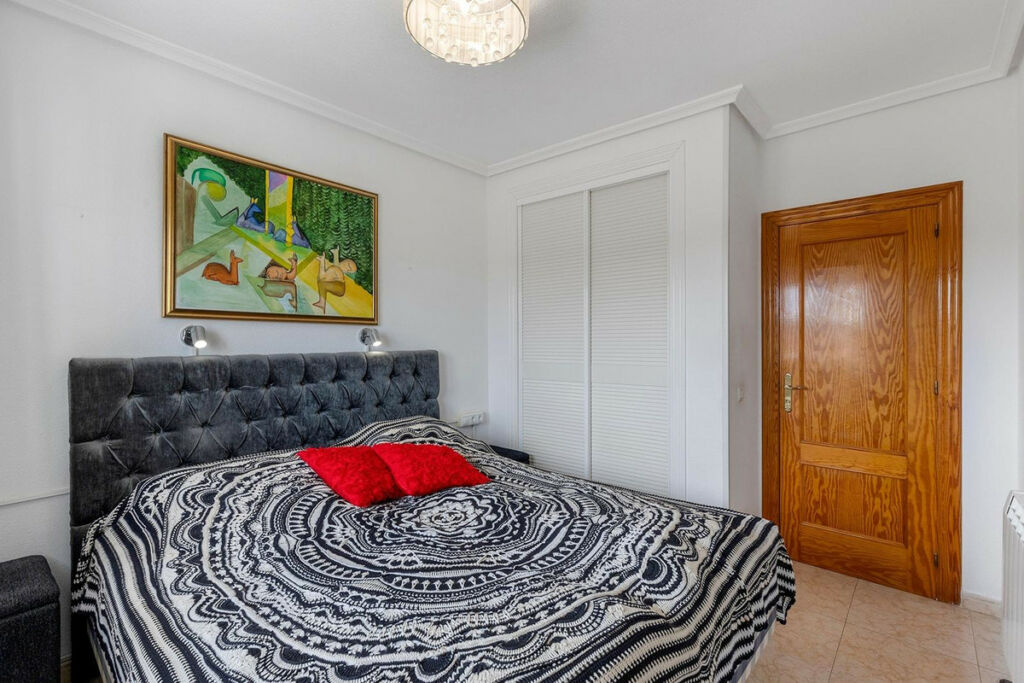 Detached Villa Torrevieja Alicante - zdjęcie 23