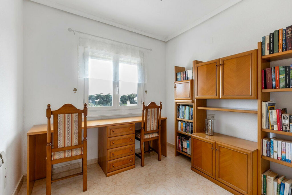 Detached Villa Torrevieja Alicante - zdjęcie 25