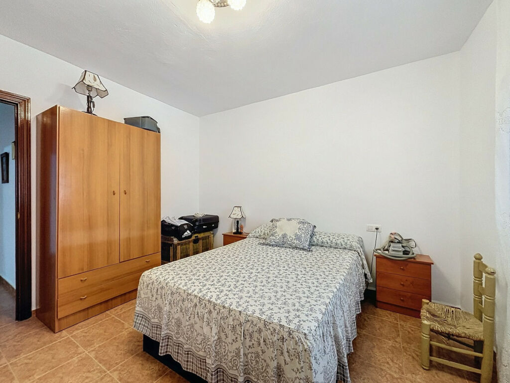 Detached Villa Alcaucín Málaga - Bild 27