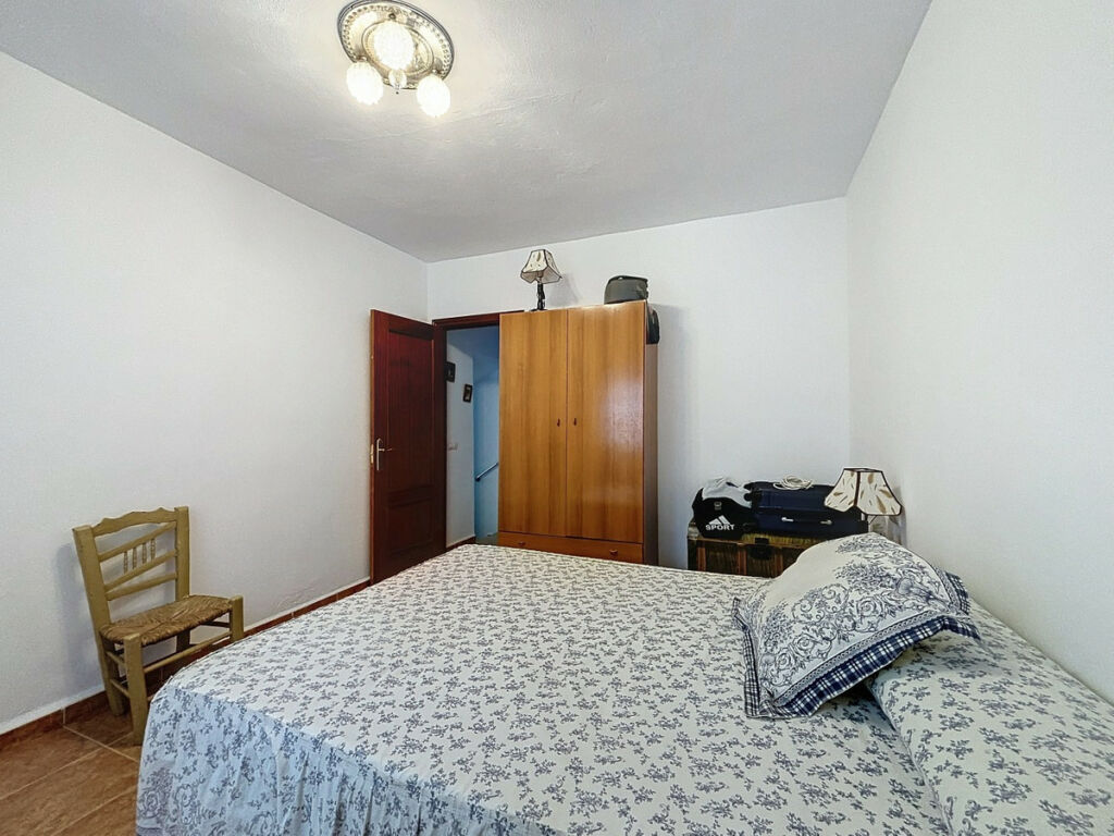 Detached Villa Alcaucín Málaga - Bild 28