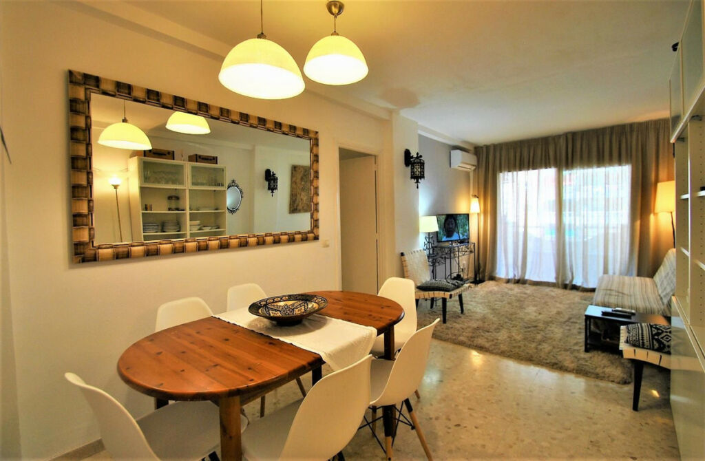 Middle Floor Apartment Los Boliches Málaga - imagen 3