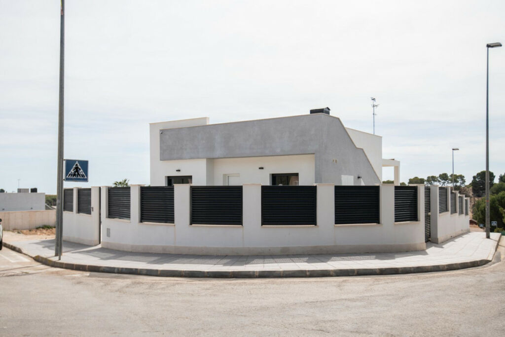 Bungalow Pinar de Campoverde Alicante - image 3