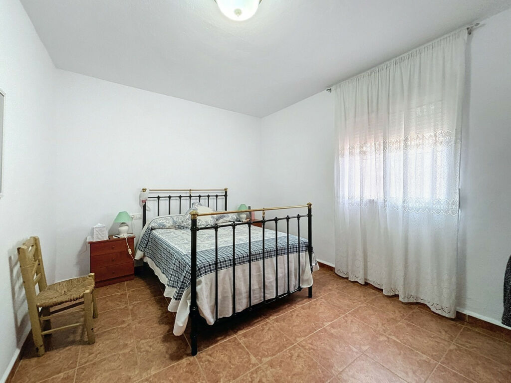 Detached Villa Alcaucín Málaga - Bild 32