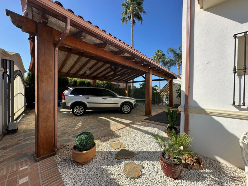 Detached Villa San Pedro de Alcántara Málaga - imagen 34