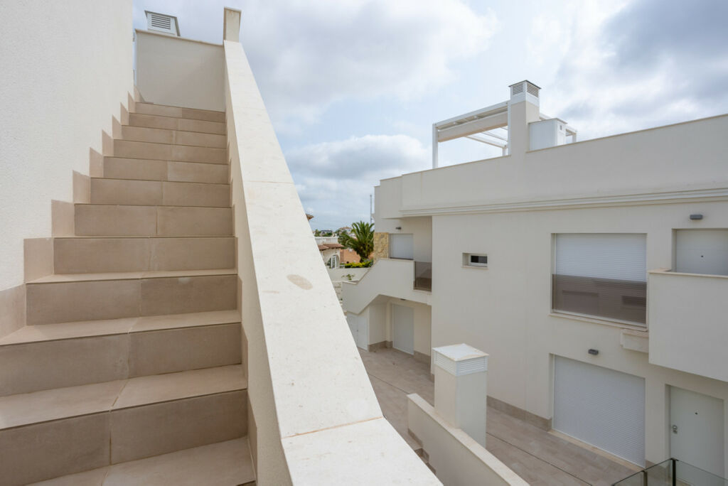 Ground Floor Apartment Villamartin Alicante - Bild 34