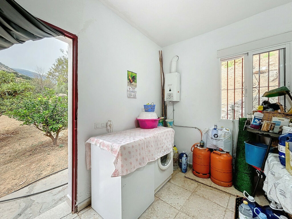 Detached Villa Alcaucín Málaga - Bild 37