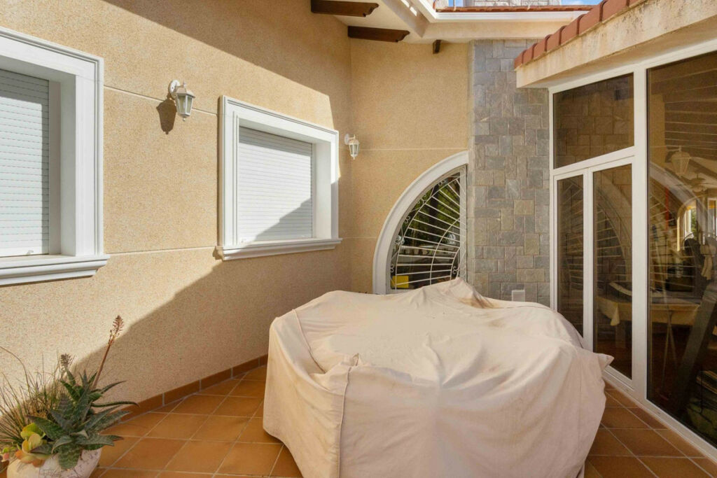 Detached Villa Cabo Roig Alicante - zdjęcie 39