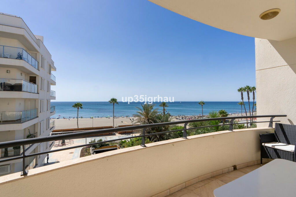 Middle Floor Apartment Estepona Málaga - imagen 5