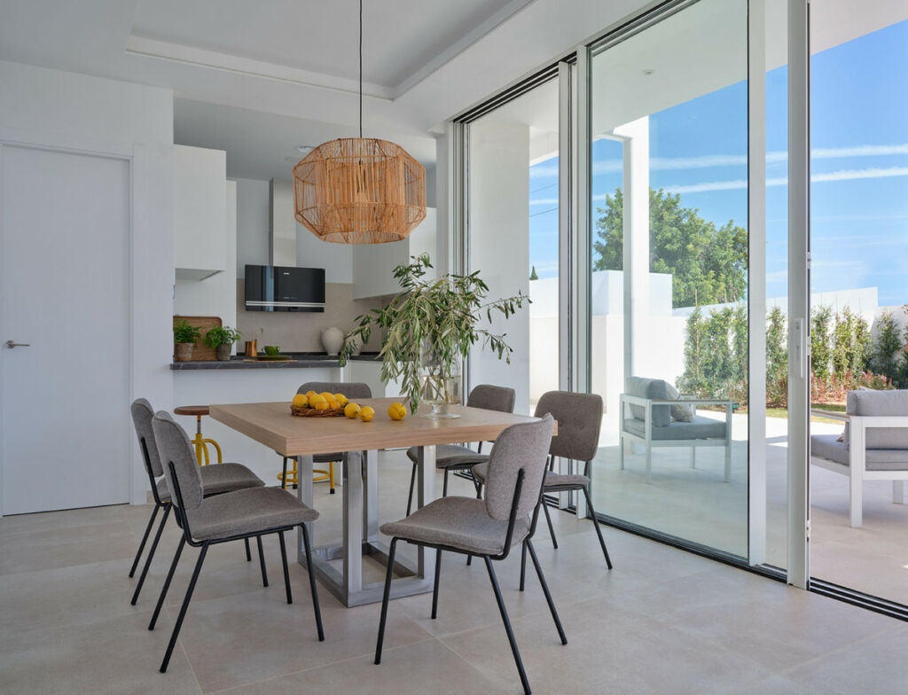 Detached Villa Marbella Málaga - image 6