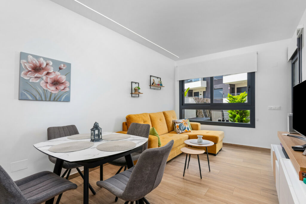 Ground Floor Apartment Villamartin Alicante - Bild 12