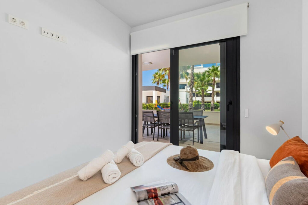 Ground Floor Apartment Los Altos Alicante - image 14