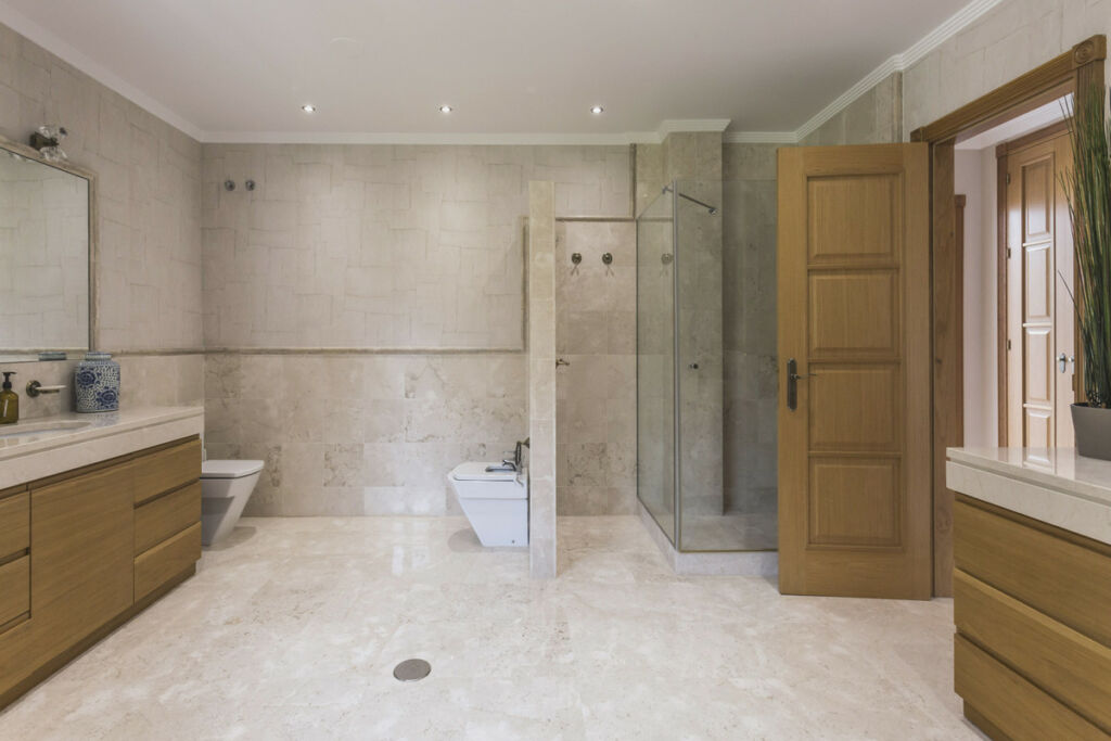 Detached Villa El Madroñal Málaga - zdjęcie 17