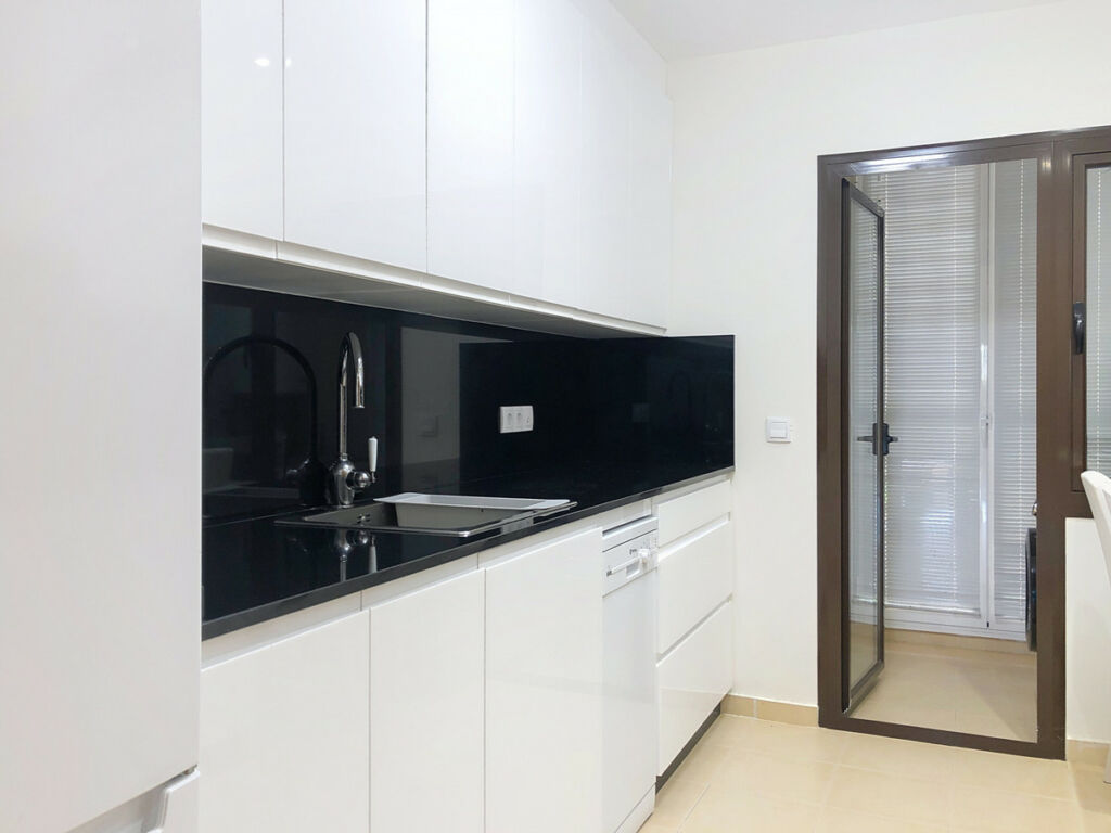 Middle Floor Apartment Estepona Málaga - imagen 19